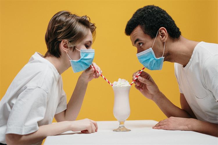 couple wearing face mask